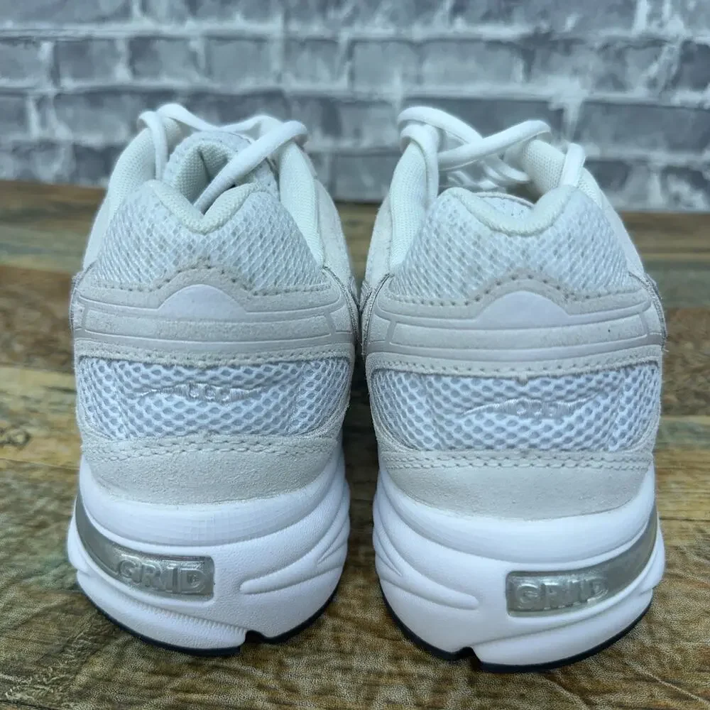 Saucony Grid Jazz 9 White Off White Sales Sample S70898-9 Mens Size 9 New